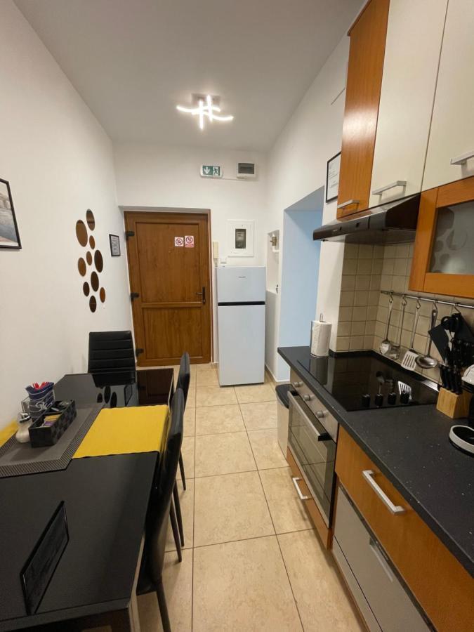 Apartment Kamov Rijeka Ngoại thất bức ảnh